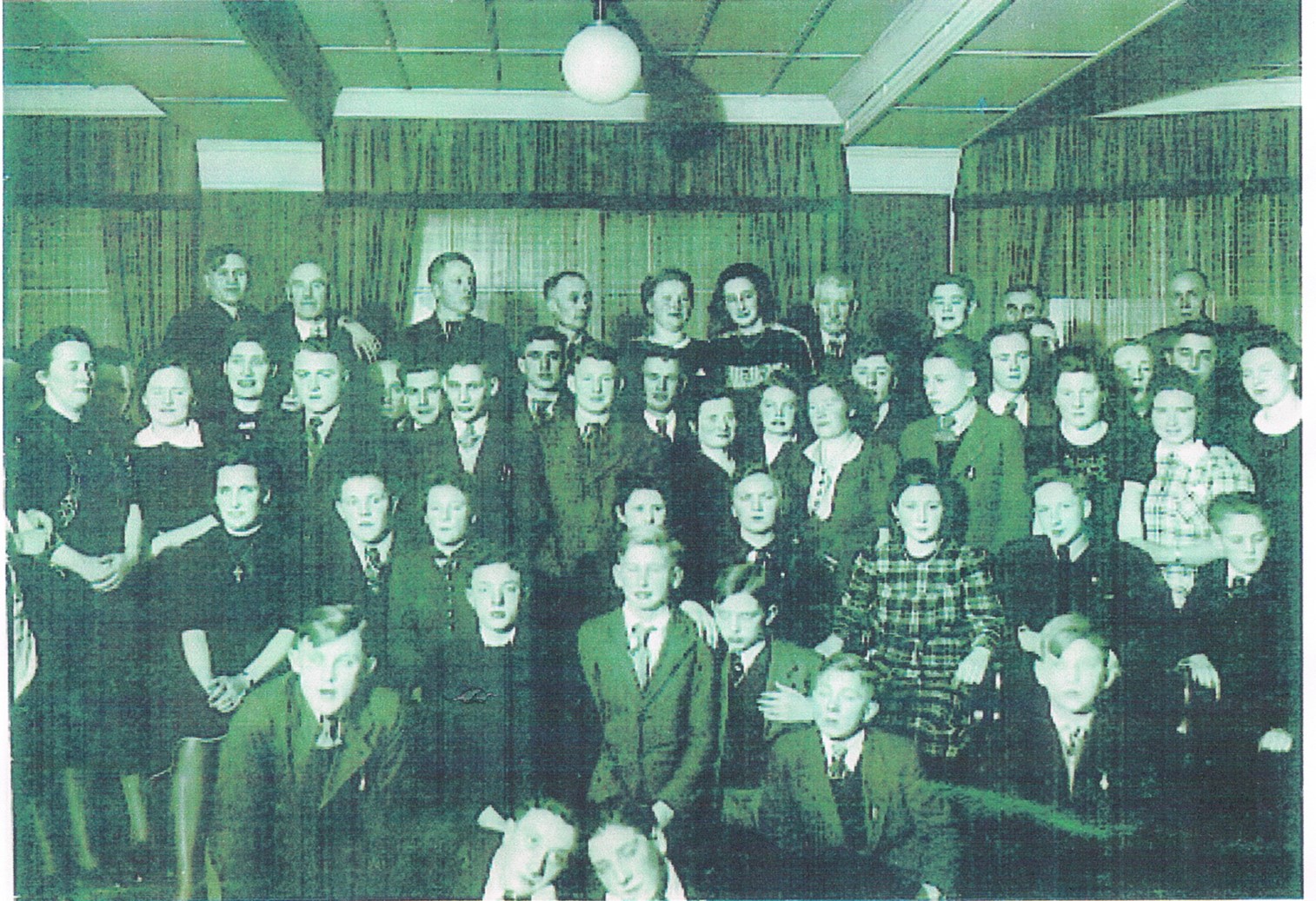 Weihnachtsfeier der Firma Krummel 1942 im Saal des Gasthofs Richter